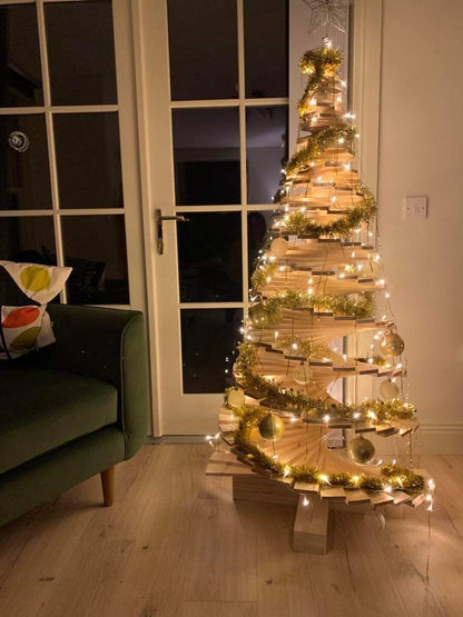 Spiral Design Wooden Christmas Tree